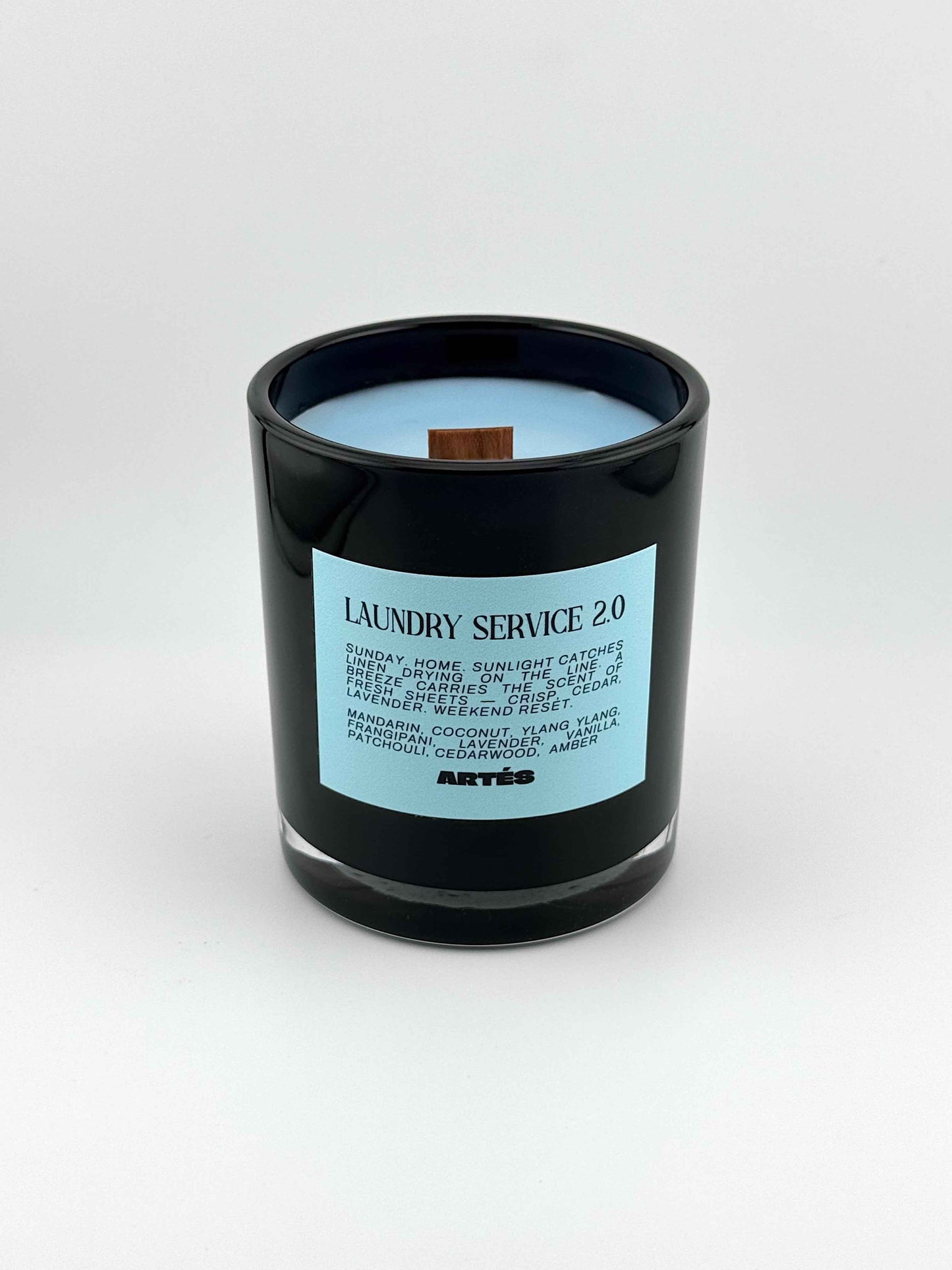LAUNDRY SERVICE 2.0 Scented Soy Candle