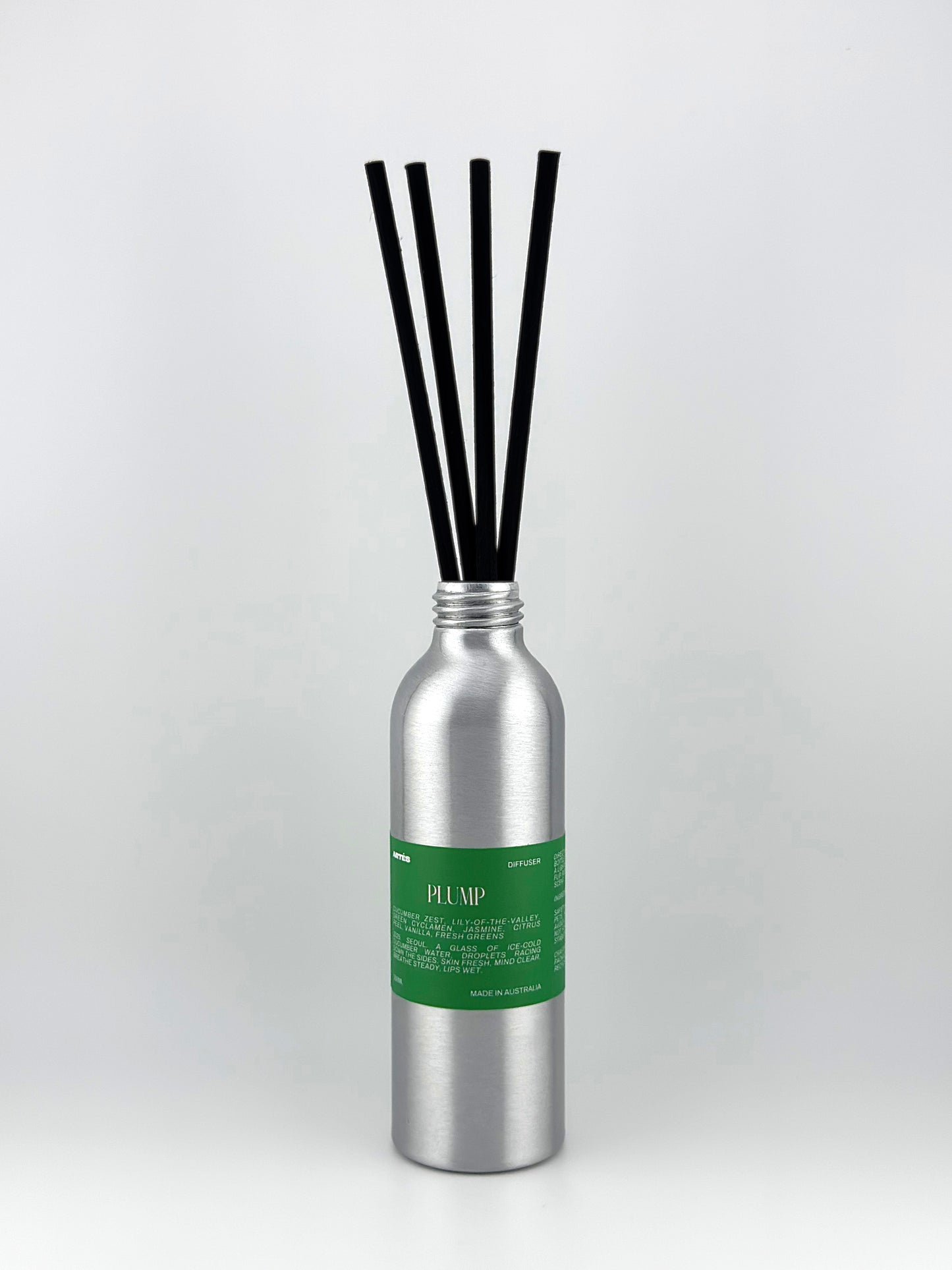 ARTES Plump reed diffuser in signature aluminium vessel