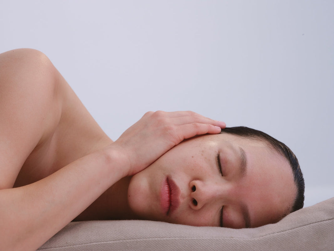 Can Candles Help You Sleep Better? Science Says Yes - ARTES