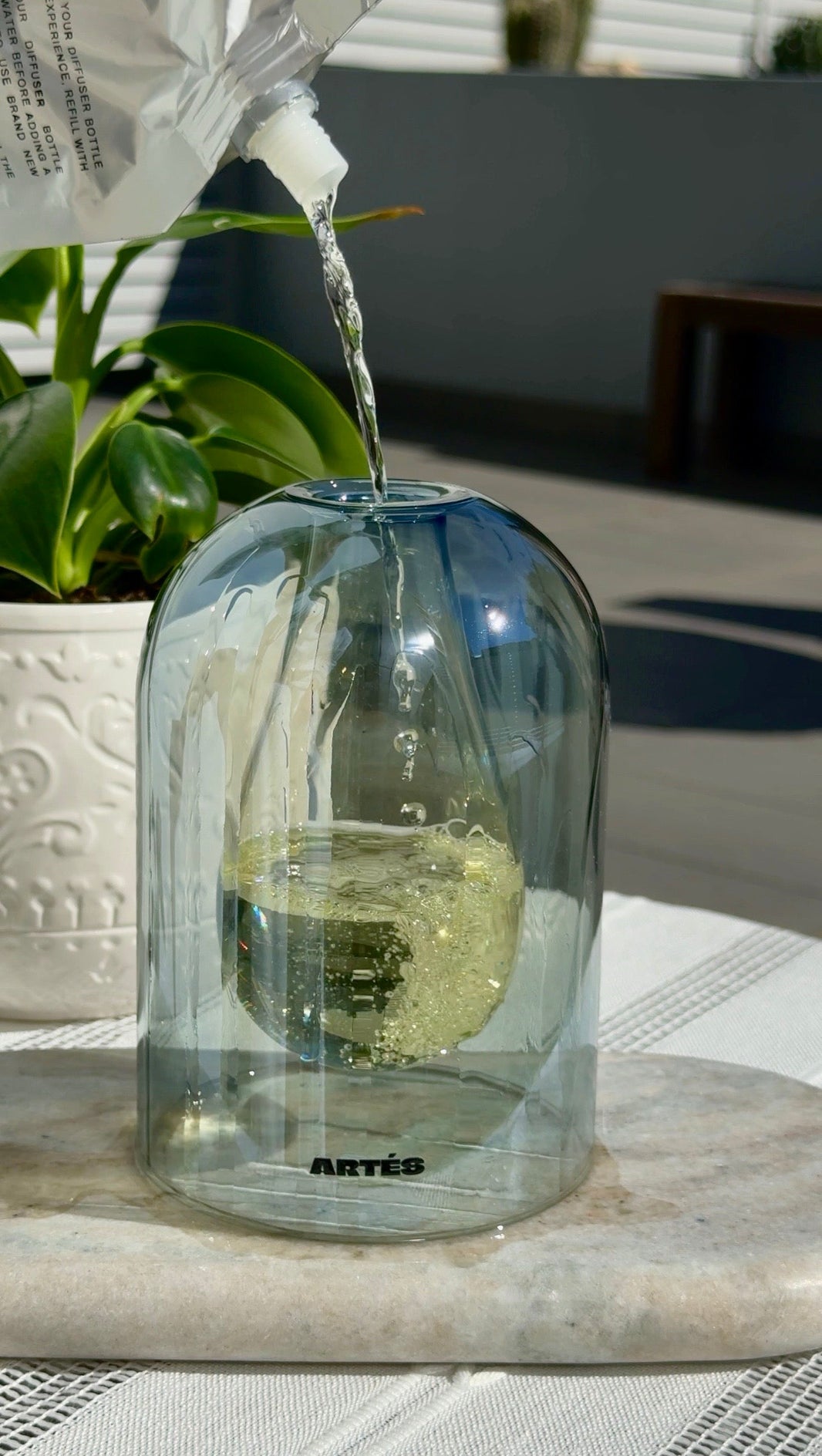 The Forever Jar – A Refillable Diffuser That Redefines Home Fragrance