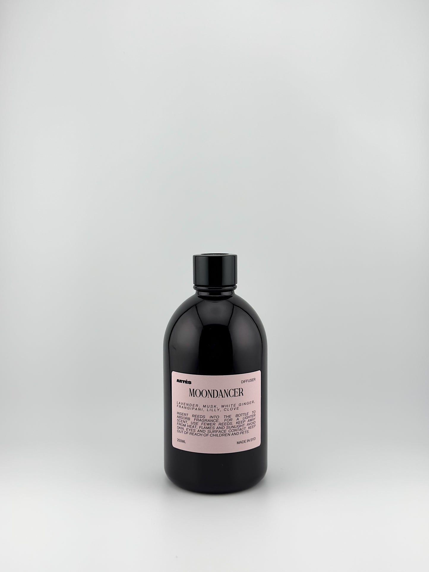 MOONDANCER Reed Diffuser